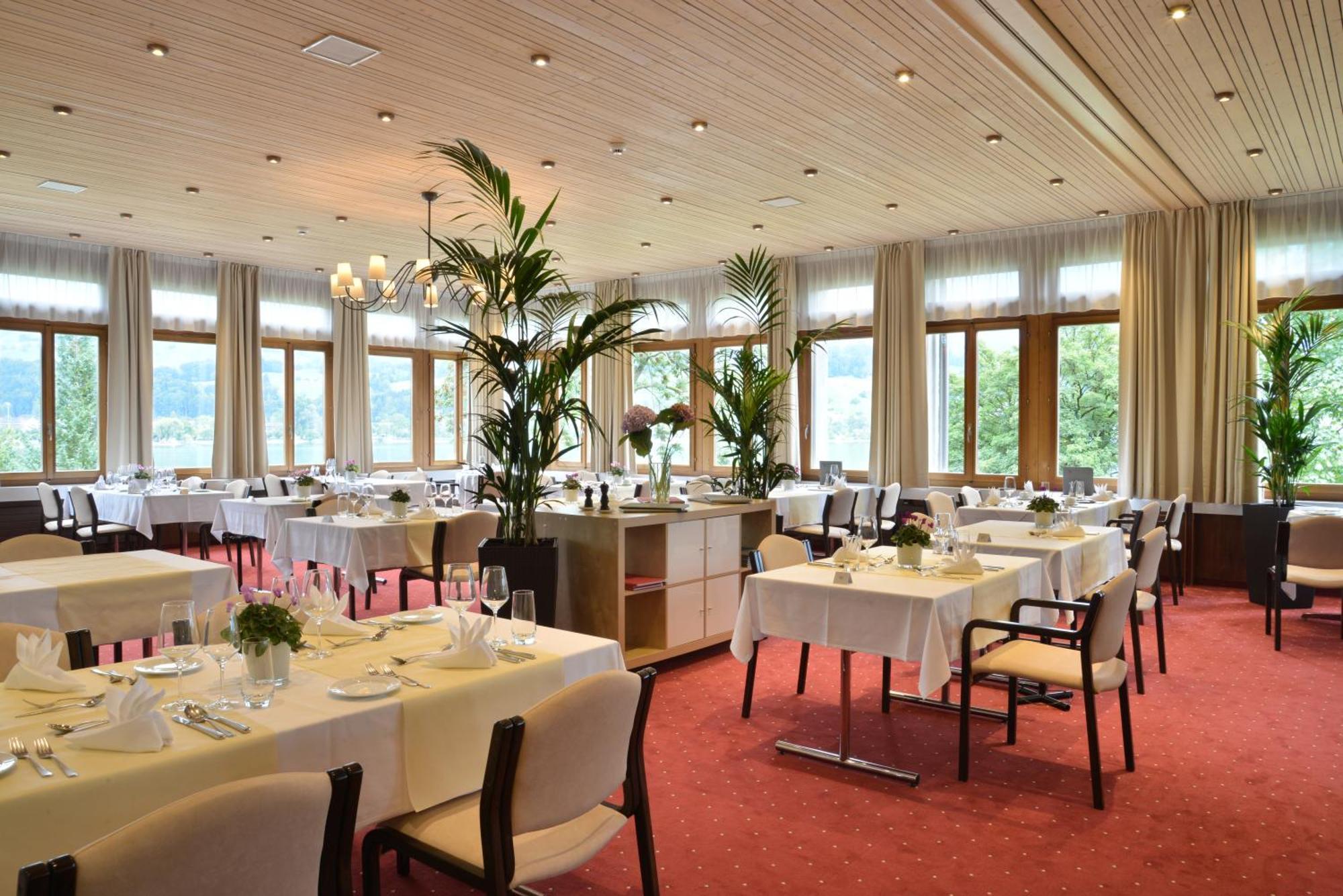 Hotel Kurhaus Am Sarnersee Sarnen Exterior foto